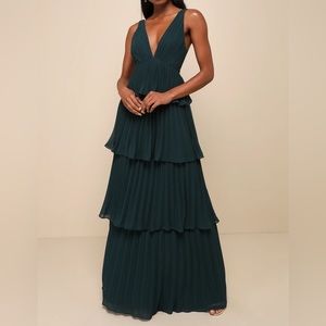 Emerald Pleated Backless Tiered Maxi Dress | Lulu’s | Large | Emerald Green